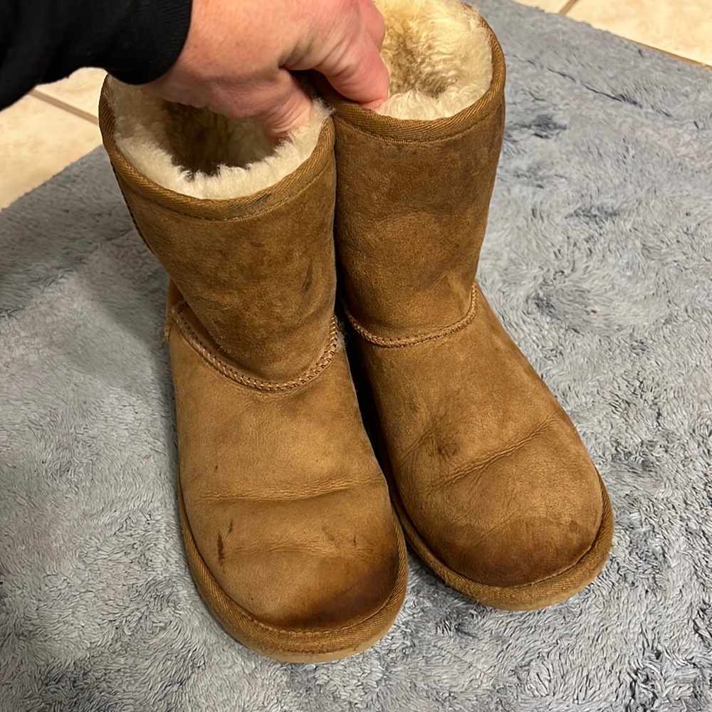 Girls Uggs